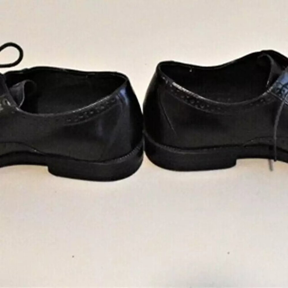 Pair of Men's Stacy Adams Dress Shoes Size 13M - Picture 2 of 5